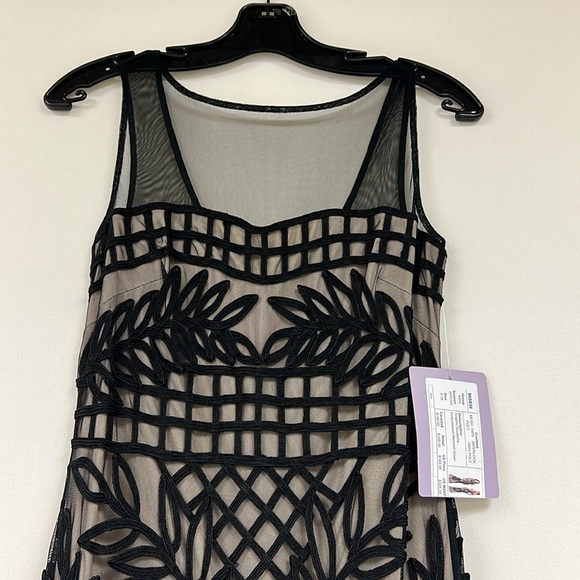 JS collections graphic soutache embroidered sleeveless long gown - Picture 5 of 10